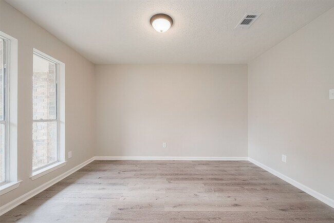 Building Photo - 3103 Hartcliff Cir