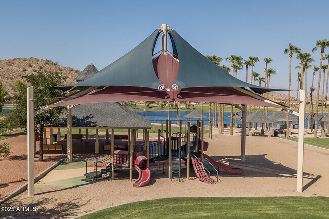 Building Photo - 9036 S 169th Dr