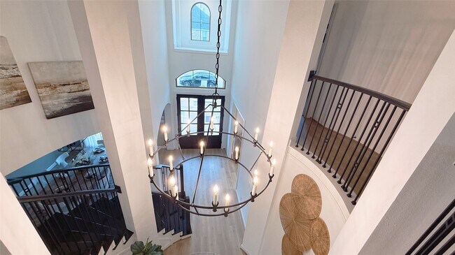 Building Photo - 5603 Logan Ridge Ln