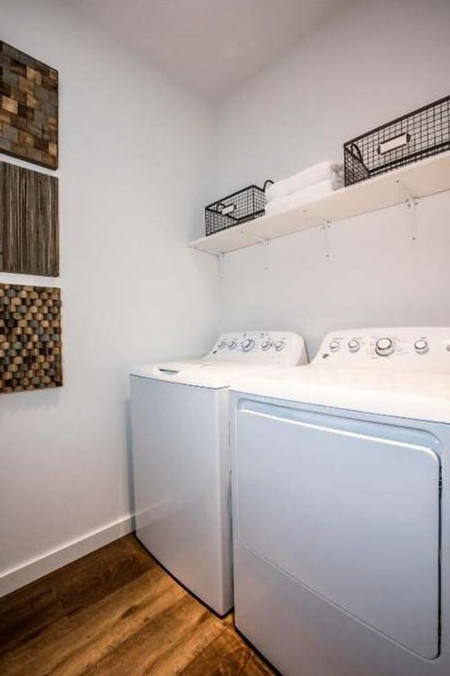 Building Photo - Whitefish Townhome w/ Clubhouse amenities