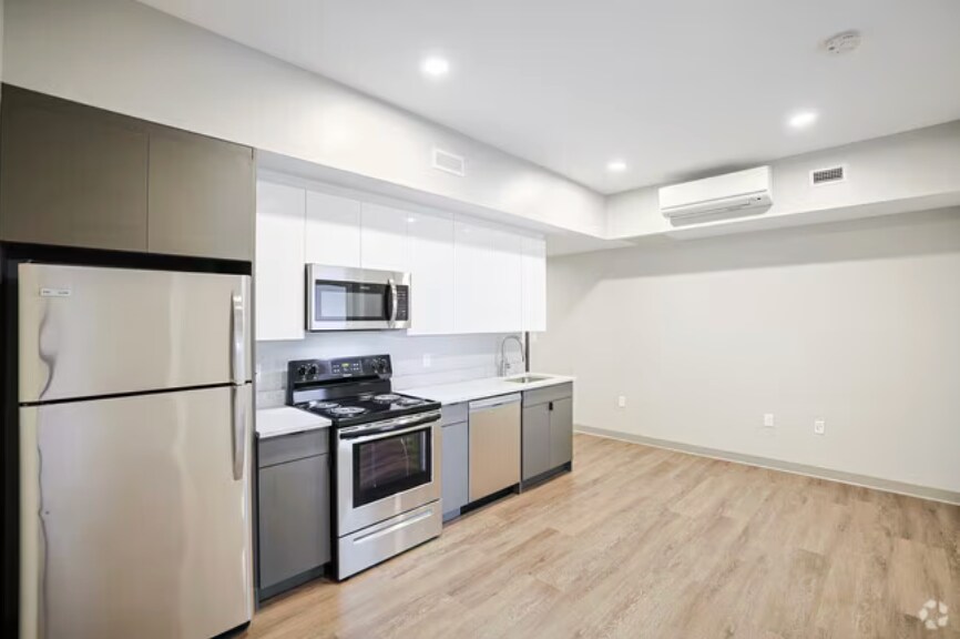 Building Photo - 109 Heath St