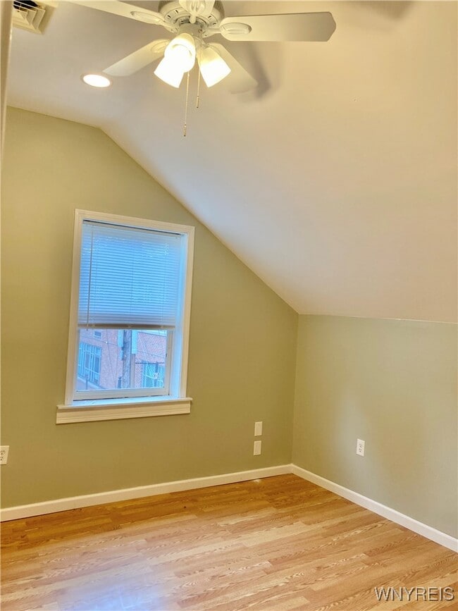 Building Photo - 143 Cottage St