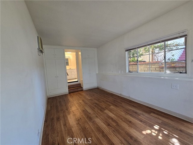 Building Photo - 1210 Tyler St