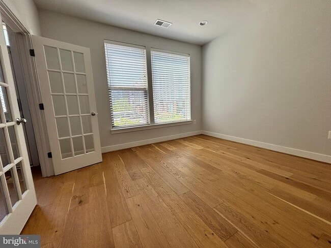 Building Photo - 5125 Longstone Way