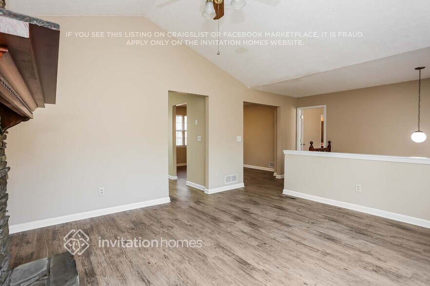 Building Photo - 5235 Forest View Trail