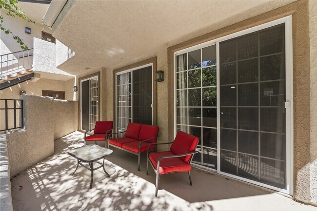 Building Photo - 24145 Del Monte Dr.