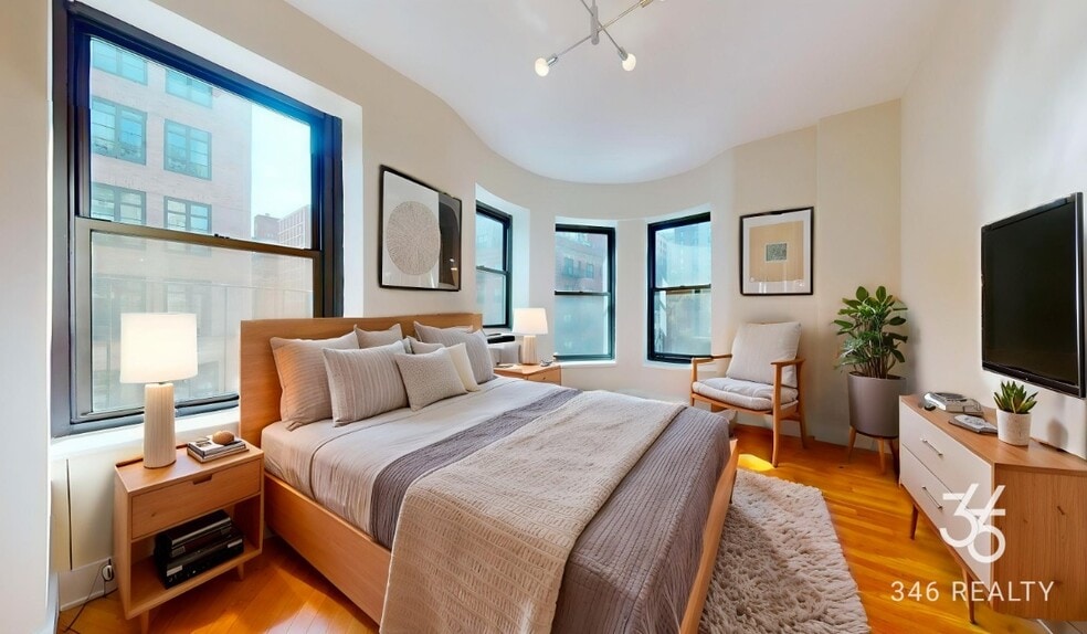 Building Photo - Lexington Avenue