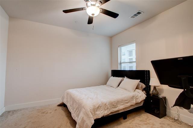 Building Photo - 1054 Maverick Dr
