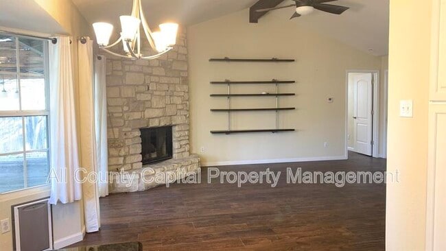 Building Photo - 1233 Conway Dr