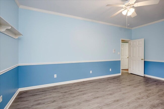 Building Photo - 163 Dumbridge Rd