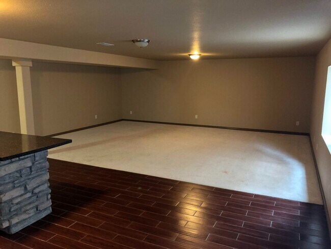 Building Photo - Ranch Style 4 Bedroom Home in Cordera...sh...