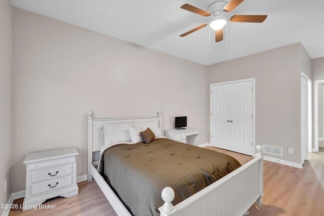 Building Photo - 2726 Brownsboro Rd