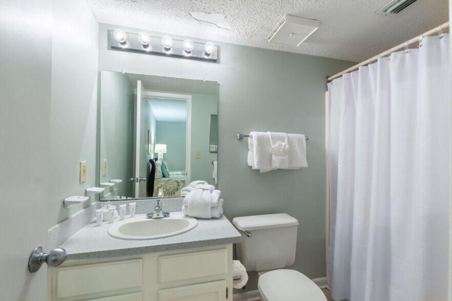 Building Photo - 24132 Perdido Beach Blvd
