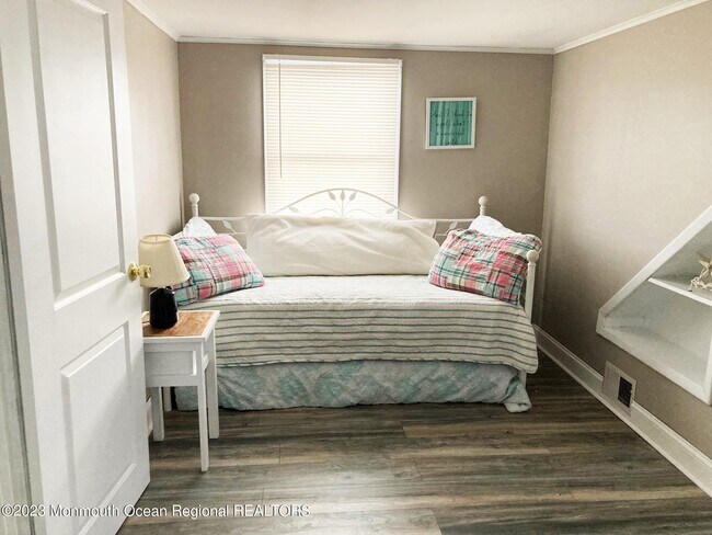 Building Photo - 710 Boston Blvd