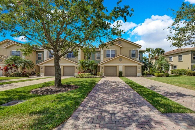 Building Photo - 3171 Cottonwood Bend