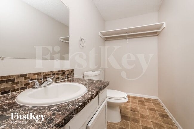Building Photo - 804 Covey Dr