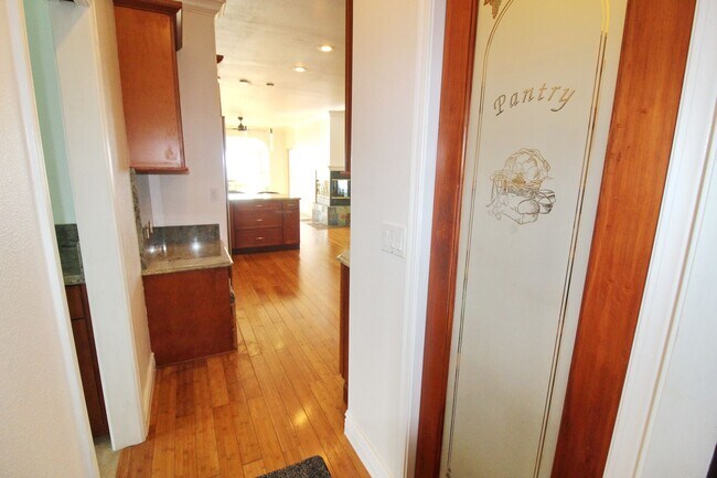 Building Photo - Kula - Furnished 3Bed/2Bath standalone home with Spectacular views
