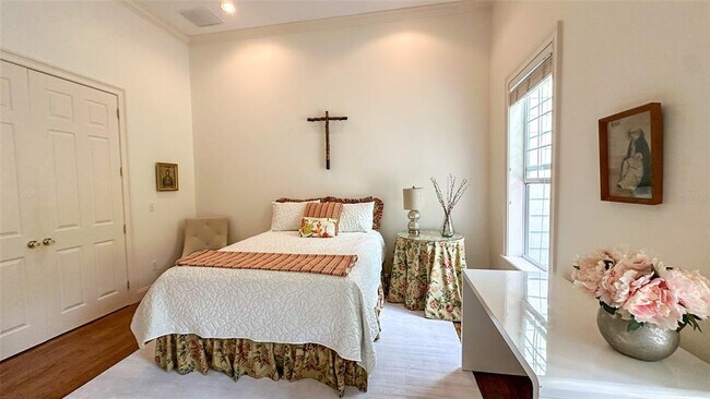 Building Photo - 6425 NW 202nd Pl