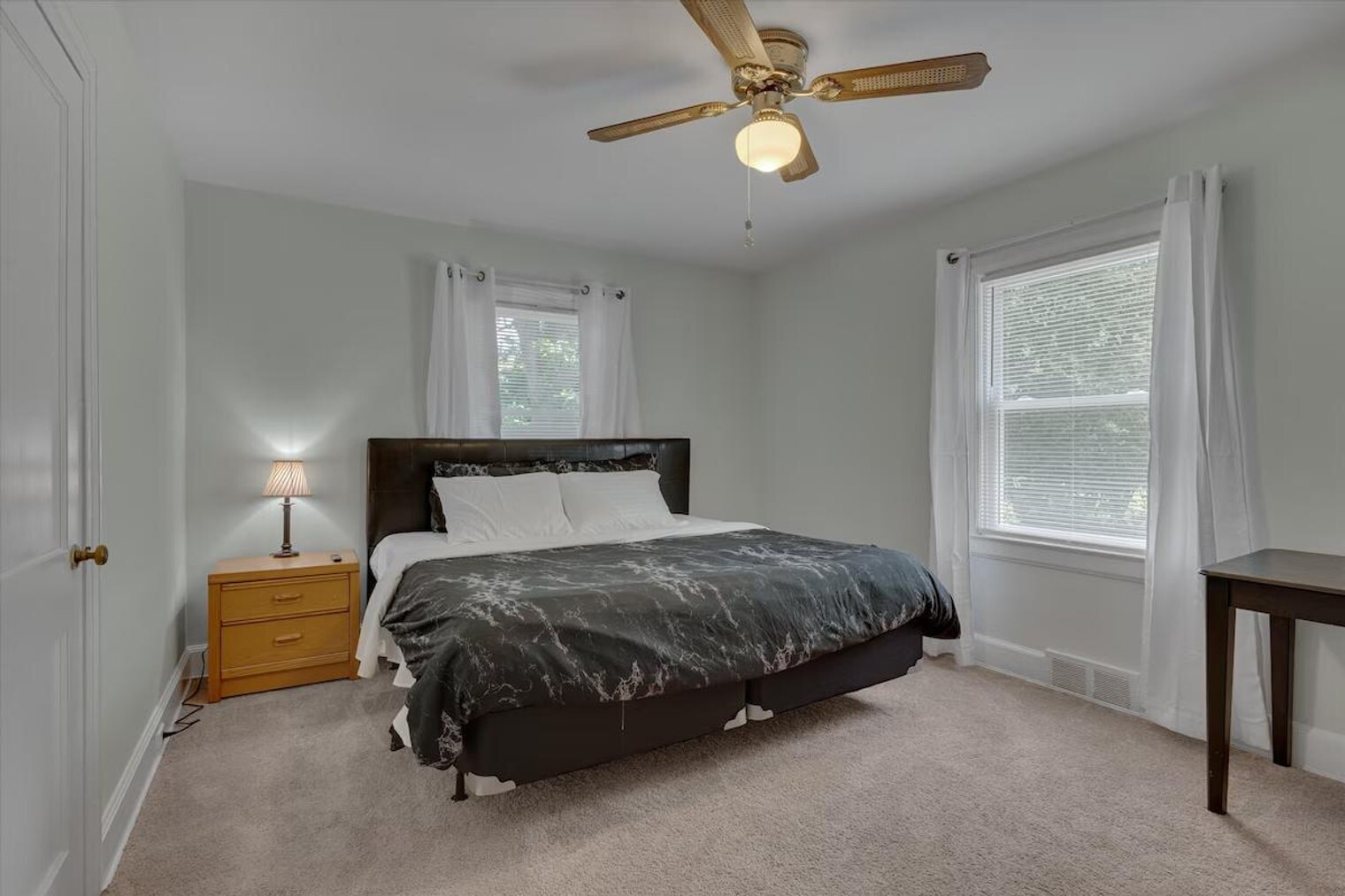 Building Photo - 1001 Watts St