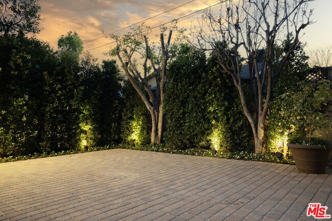 Building Photo - 4265 Denny Ave