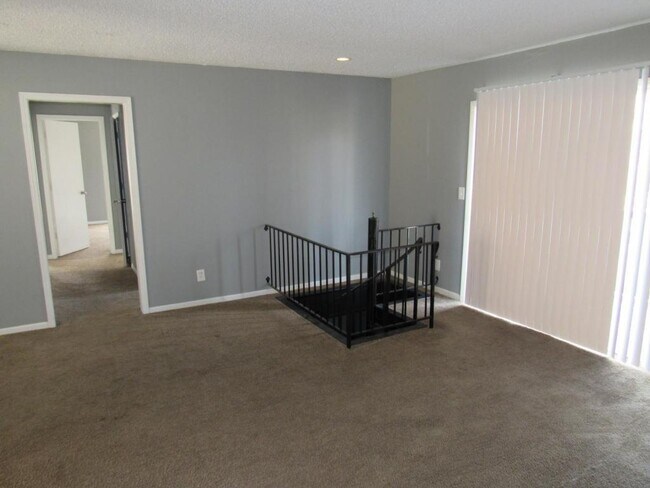 Building Photo - 8705 Countryshire Lane - Unit #1