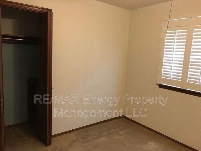Building Photo - 4501 E Silver City Ridge