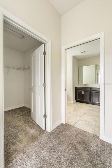 Building Photo - 659 Ocean Course Ave