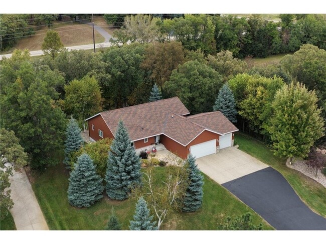 Building Photo - 122 Ridge Rd
