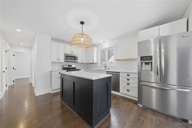 Building Photo - 4316 Clinton St