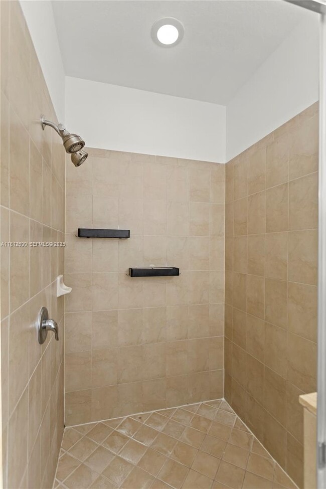 Building Photo - 3502 W 86th Terrace