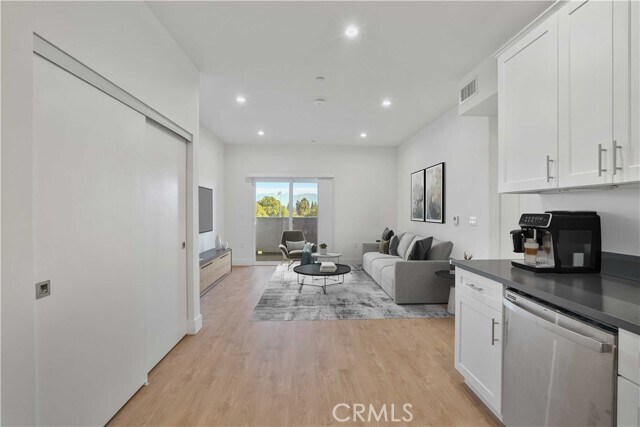 Building Photo - 8750 Sepulveda Blvd