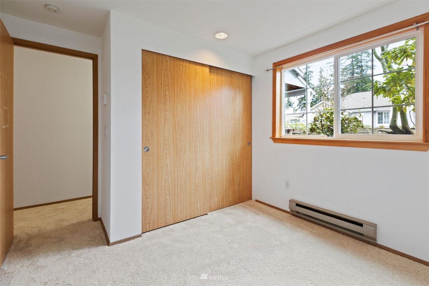 Building Photo - 23335 Cedar Way