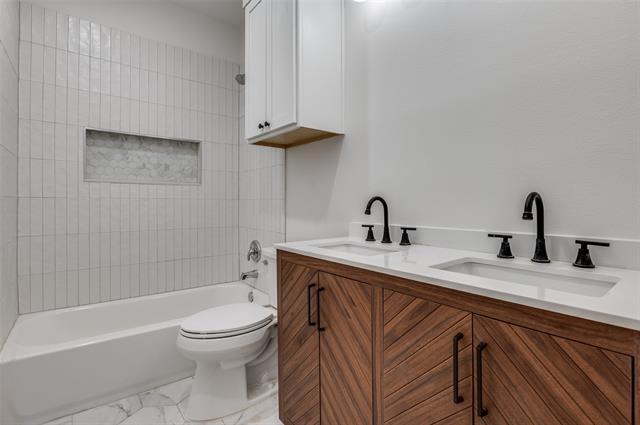 Building Photo - 1724 Stella Ave