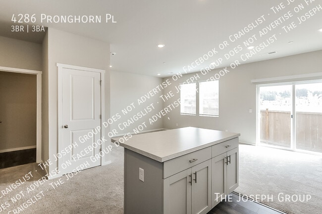 Building Photo - 4286 Pronghorn Pl