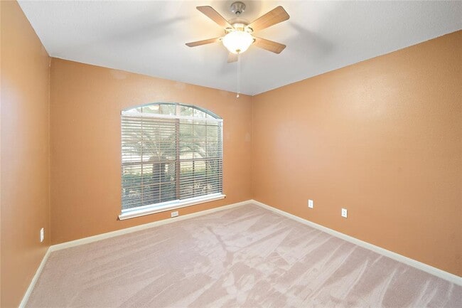 Building Photo - 25203 Spring Iris Ln