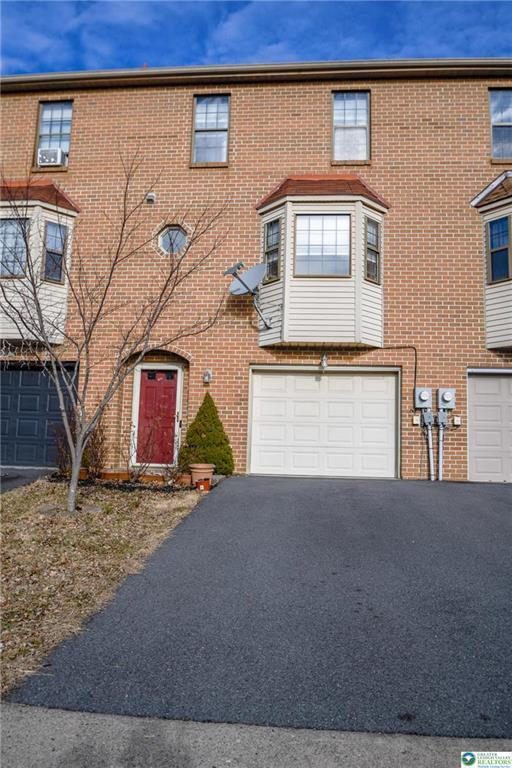 Building Photo - 2505 Madison Ave