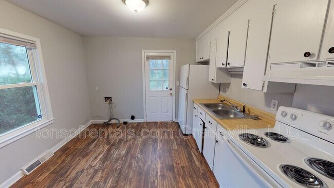 Building Photo - 115 Rasor Dr