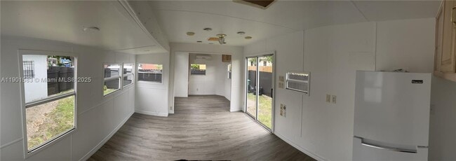 Building Photo - 1600 NW 42nd St