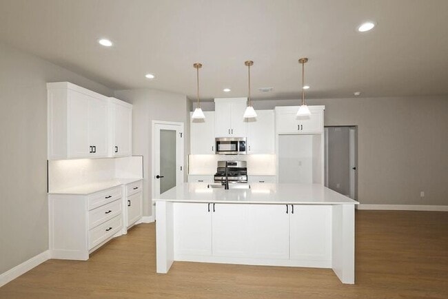 Building Photo - 4709 Scotty Dr