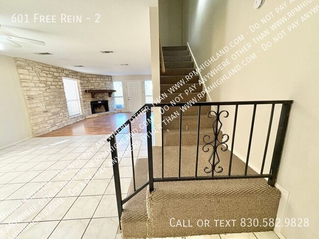 Building Photo - 601 Free Rein