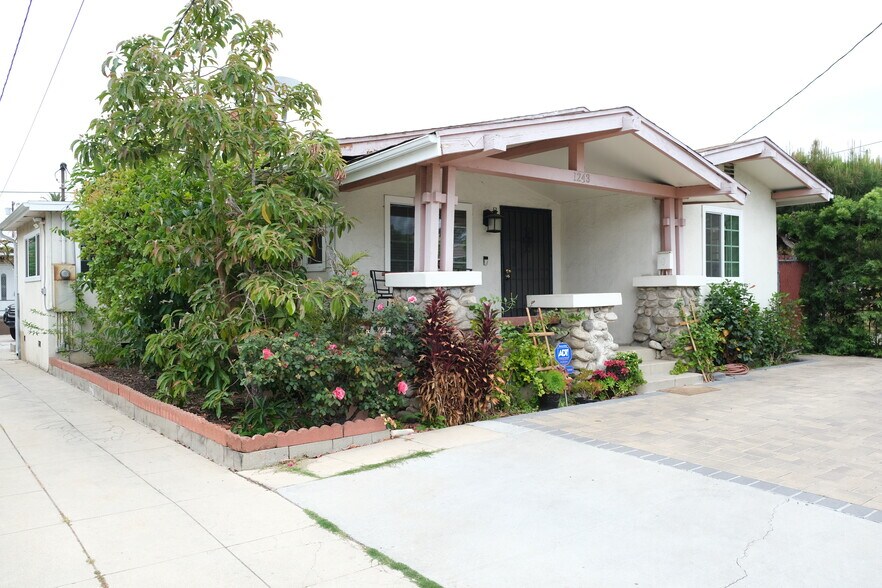 View of the front of the house - 1243 N Alexandria Ave