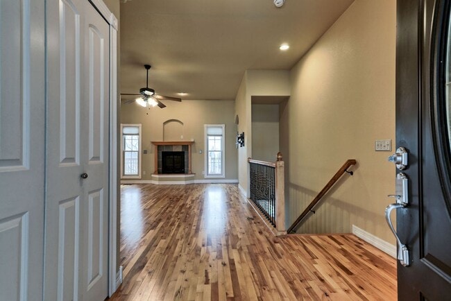 Building Photo - 4 Bedroom 3 Bath Ranch in Greeley