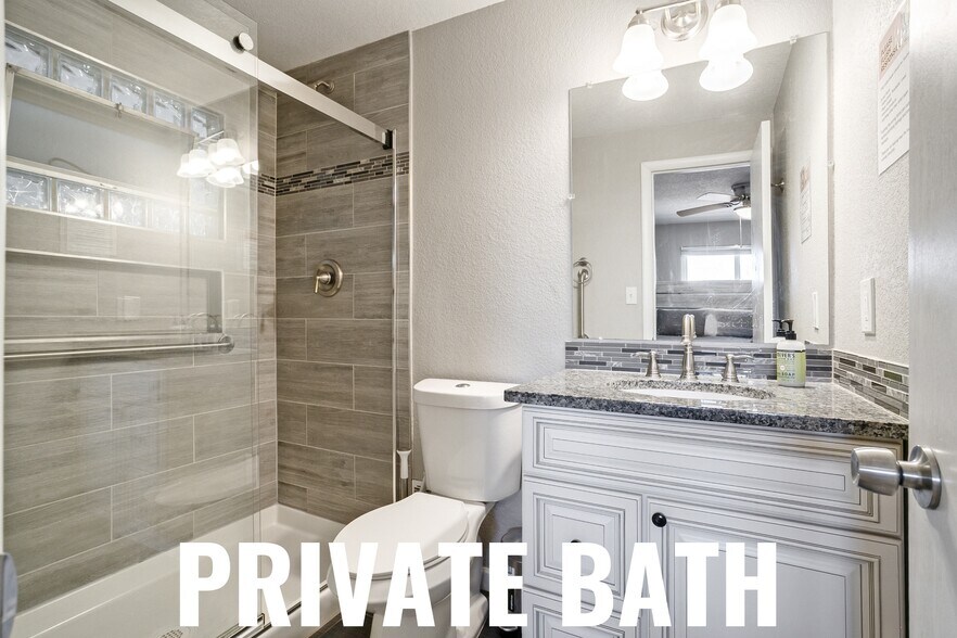 Building Photo - 2300 Lima St