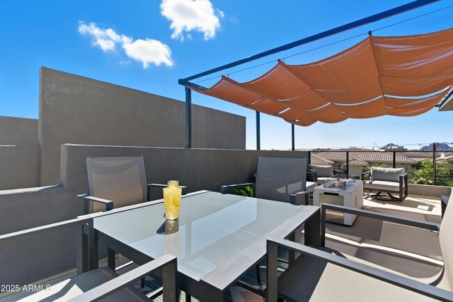 Building Photo - 1501 N Miller Rd