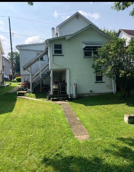 Building Photo - 333 Chestnut St