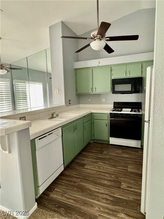 Building Photo - 6201 E Lake Mead Blvd