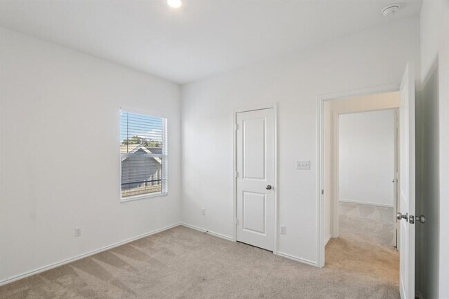 Building Photo - 1521 Cobblecrest Ln