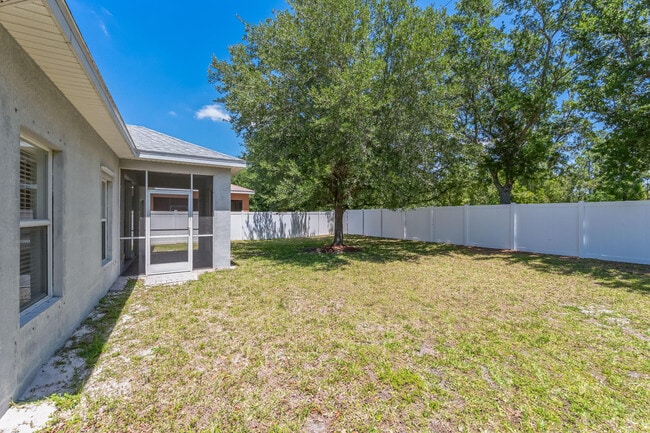 Building Photo - 8190 Silver Birch Way