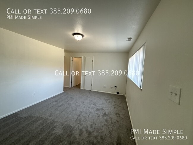Building Photo - 567 N 880 E St