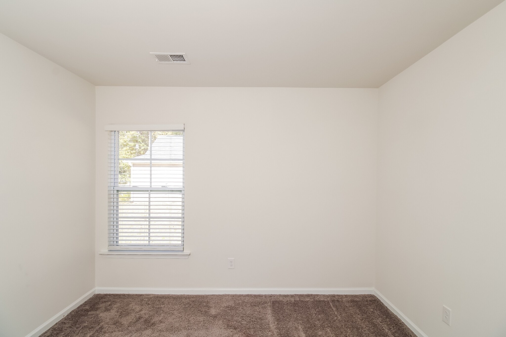 Building Photo - 1300 Gardner St